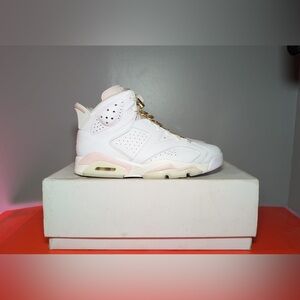 Size 9.5W/8M - Air Jordan 6 Retro Gold Hoops